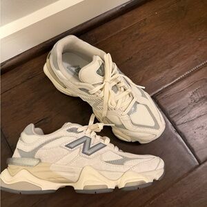 New Balance 9060 size 6